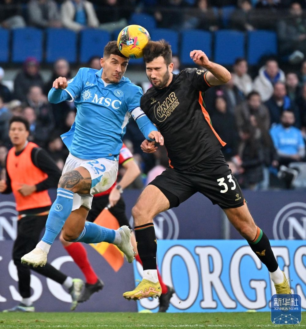 那不勒斯客场大胜，继续领跑积分榜的简单介绍
